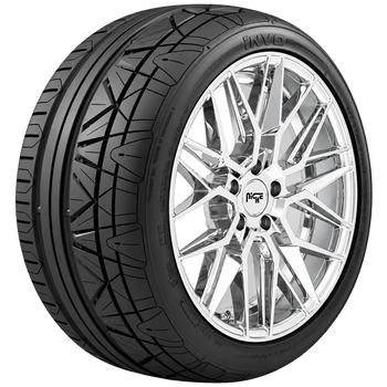 INVO 285/30ZR20 99W XL 26.7